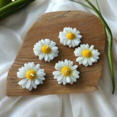 Daisy Daylight Candle