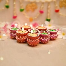 Makhan matki candle